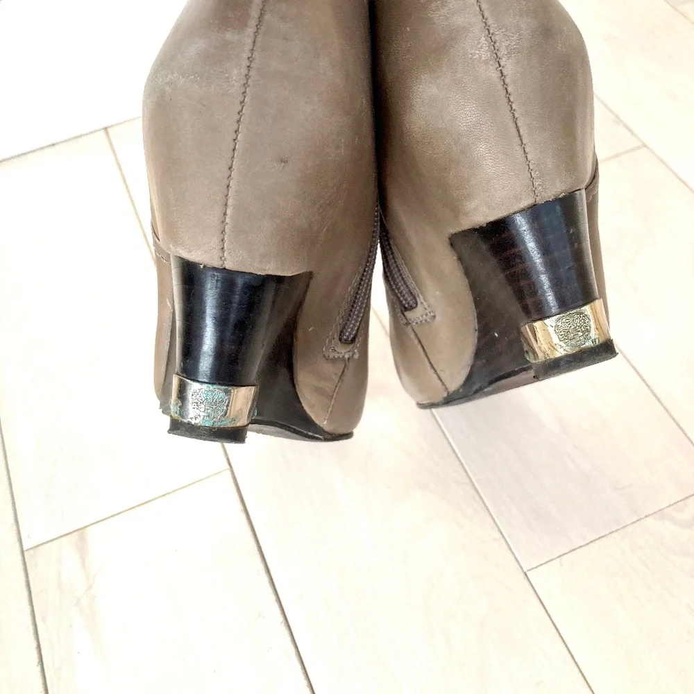 Beige Wedge Ankle Boots - Leather - Size 35.5 - Picture 5 of 12